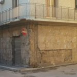 Palma di Montechiaro, conclusa l’opera di decoro urbano: pulita l’ultima parete da manifesti e cartacce