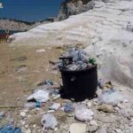 MareAmico: “soliti rifiuti alla Scala dei Turchi” – VIDEO