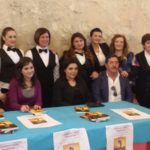 “Colorami l’anima”: Eliana, giovane sorda, realizza il suo sogno presentando il suo libro a Favara
