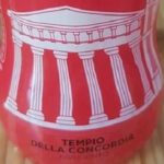 Tempio della Concordia sulle bottiglie della CocaCola