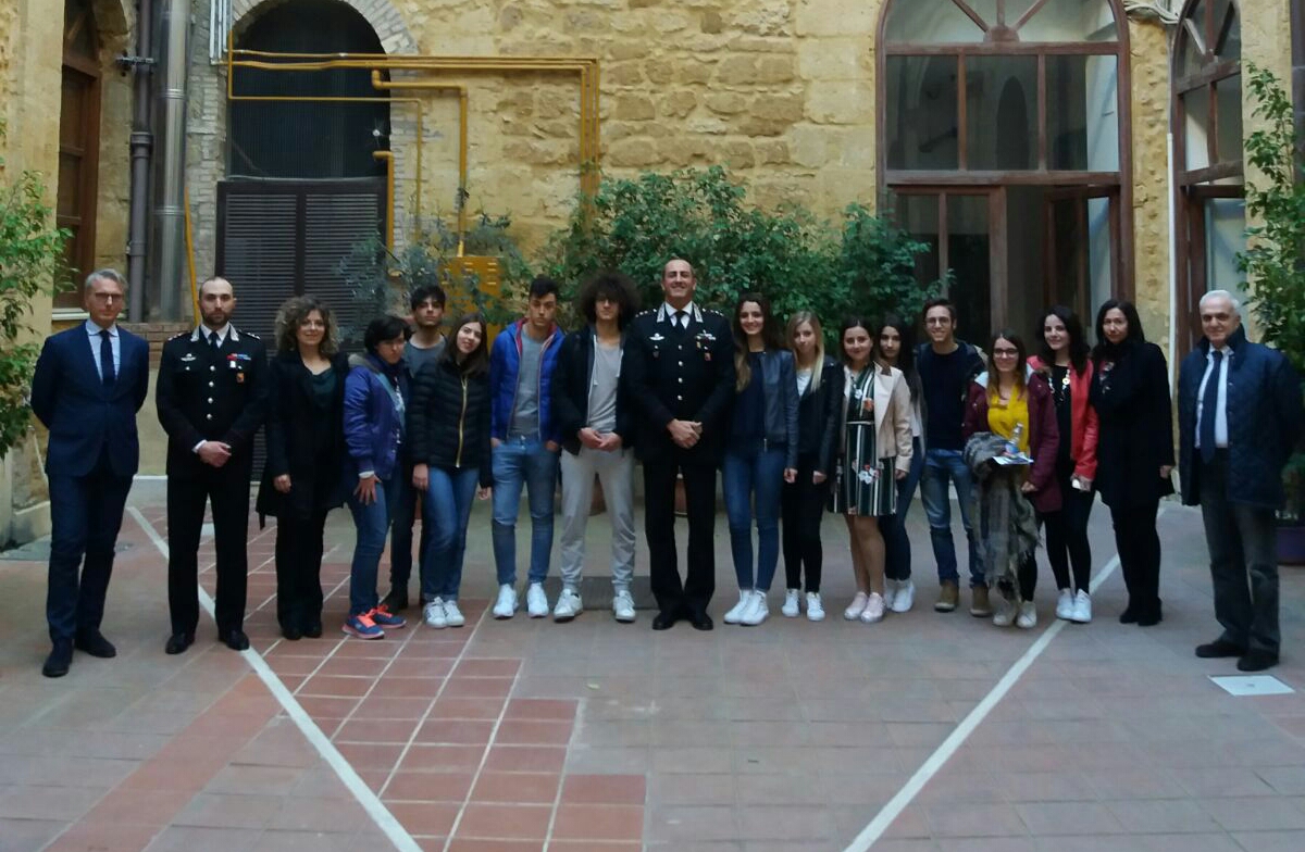 Libero Consorzio: gli studenti di Alternanza Scuola Lavoro incontrano il Comandante Provinciale dell’Arma dei Carabinieri, Giovanni Pellegrino