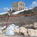 Punta Bianca “colonizzata” dai rifiuti, la denuncia di Mareamico