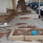Agrigento: genitori sul piede di guerra, pretendono marciapiedi puliti di fronte la scuola “Esseneto”