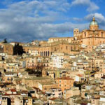 Artisti italiani e francesi a Naro per ritrarre le bellezze del Borgo Barocco