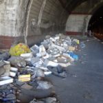 Spazzatura in galleria: segnalazione di Mareamico all’ANAS – VIDEO
