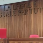 Menfi, “fece prostituire la figlia minorenne”: mamma resta in carcere