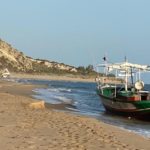 Lampedusa, barcone si ribalta: migranti in mare, almeno 5 i morti