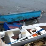 Lampedusa, forte vento scardina imbarcazioni dei migranti dentro il porto