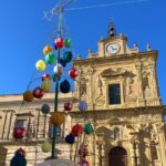 Naro, un albero di Natale per denunciare lo spopolamento e la crisi