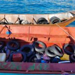 Rimosse con successo dalla Guardia Costiera di Lampedusa le imbarcazioni dei migranti arenatesi sulla Spiaggia dell’Isola dei Conigli