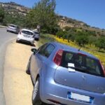 Agrigento, auto in sosta vietata lungo la Panoramica dei Templi: fioccano le multe