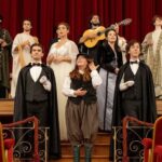 Il Teatro Pirandello porta il teatro in città: una performance itinerante natalizia per celebrare la storia