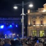 Agrigento brinda al 2026 con Noemi: in piazza per salutare il nuovo anno