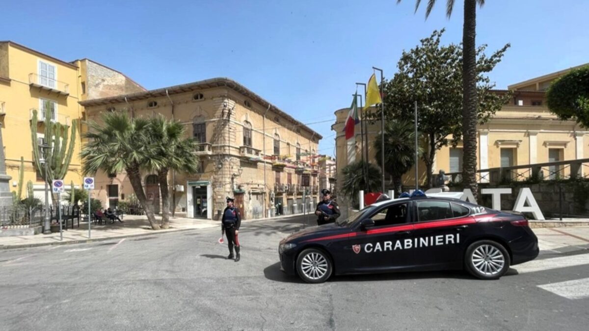 Ravanusa e Licata, controlli dei Carabinieri su lavoro irregolare, sicurezza e criminalità diffusa