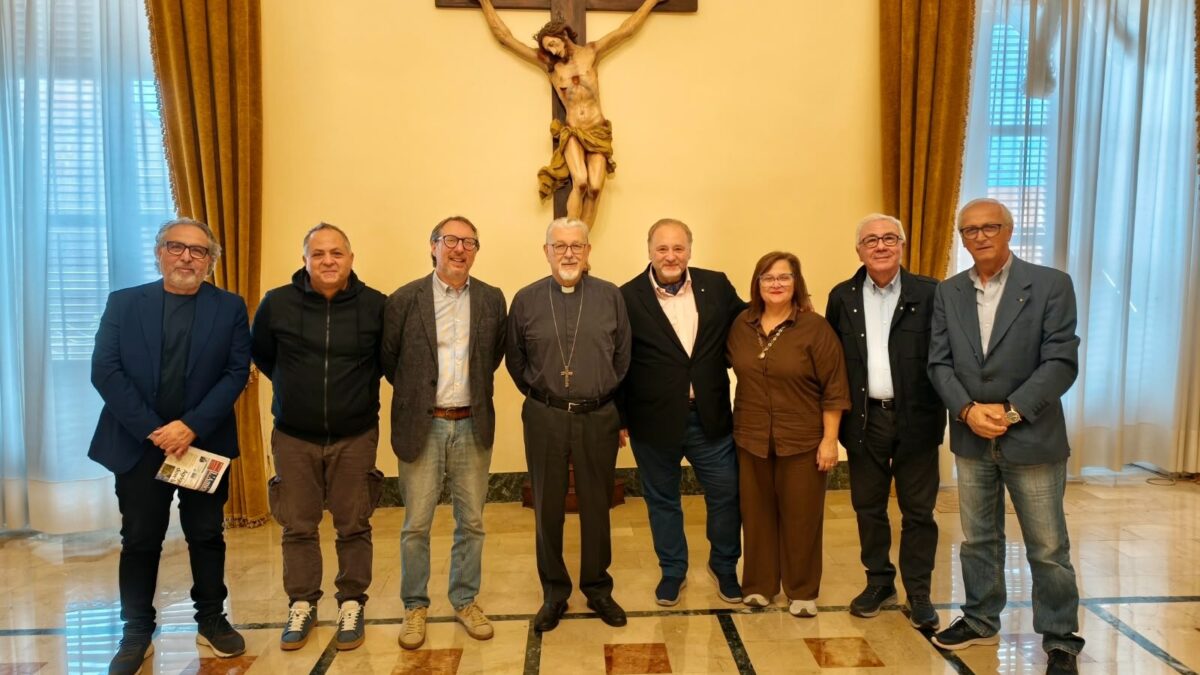 L’Unione Cattolica Stampa Italiana incontra l’Arcivescovo Damiano